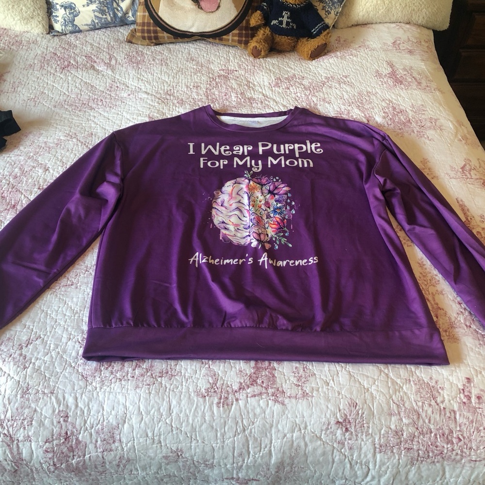 NIP Alzheimer’s Awareness Shirt I Wear Purple For My Mom - Picture 2 of 5